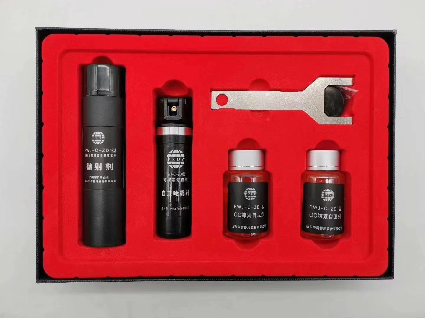 中盾特级喷雾套装 可视重复填充催泪喷射器 5-8米射程(图5)